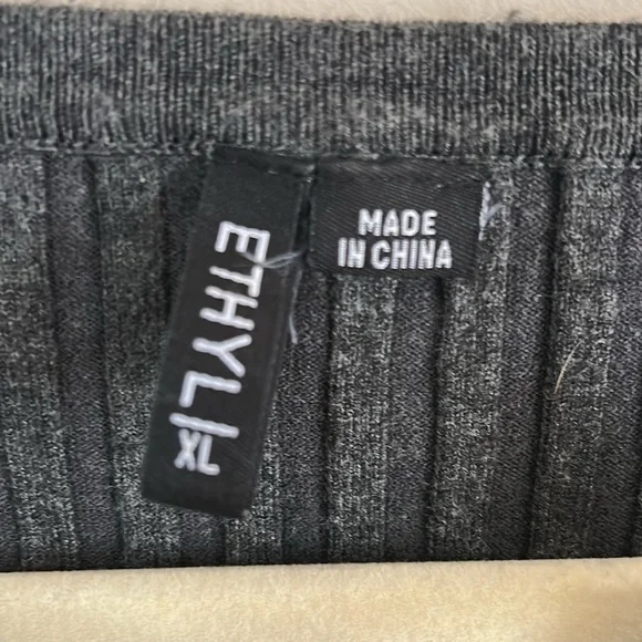 ETHYL Women’s Ribbed Grey Sweater - Picture 2 of 5